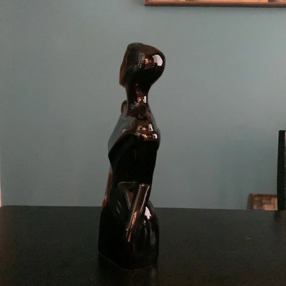 Vintage Mid Century Ceramic Shiny Glaze Female Figurine - Picture 11 of 13